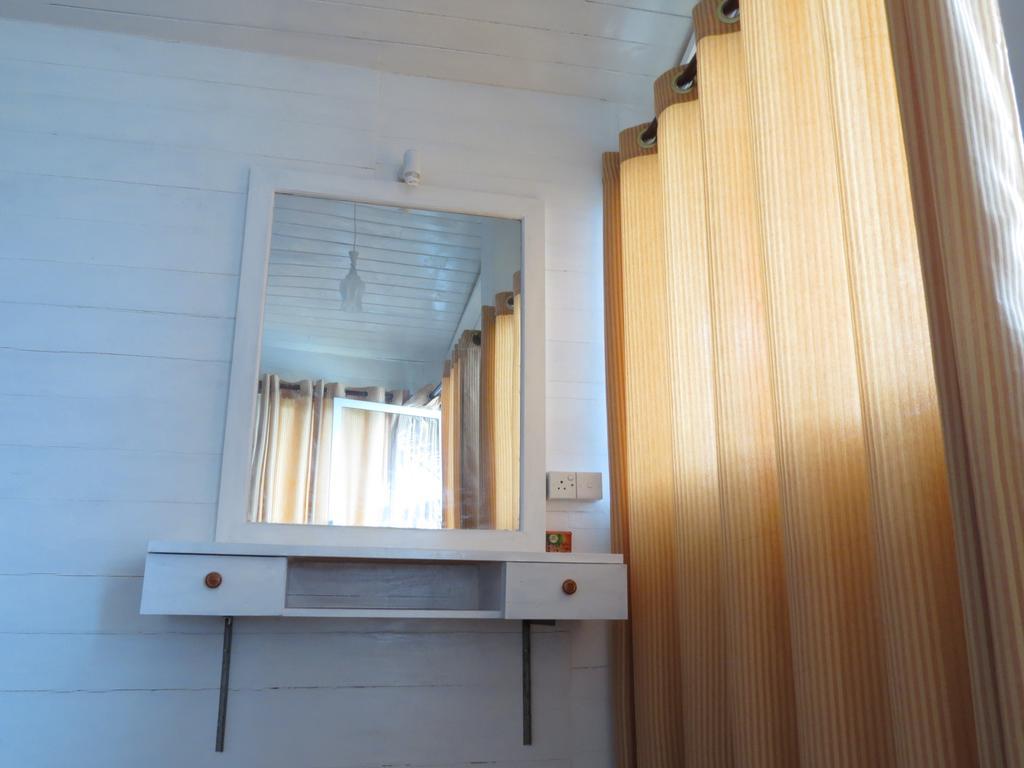 Why Not Guest House Hikkaduwa Zewnętrze zdjęcie