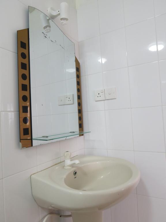 Why Not Guest House Hikkaduwa Zewnętrze zdjęcie